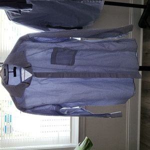 Tommy Hilfiger large long sleeve shirt